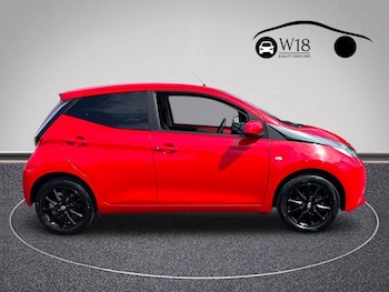 Used Toyota AYGO 2017 for sale - 79462301: Photo
