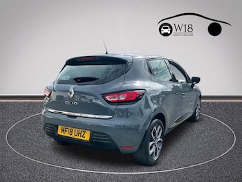 Used Renault Clio 2018 for sale - 79791233: Photo