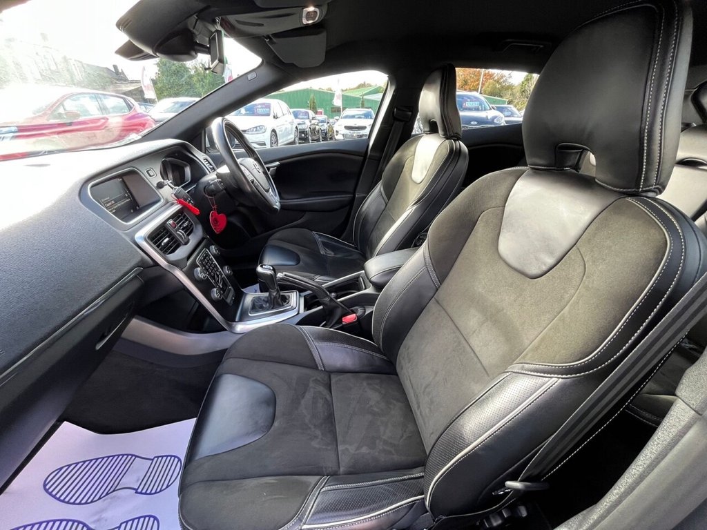 Used Volvo V40 2018 for sale - 76356927: Photo 15