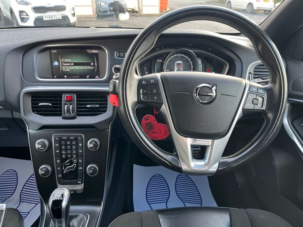 Used Volvo V40 2018 for sale - 76356927: Photo 26