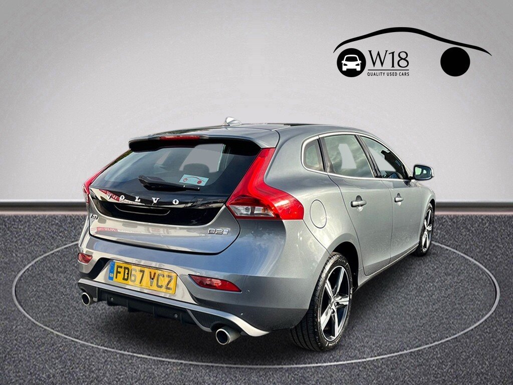 Used Volvo V40 2018 for sale - 76356927: Photo 3
