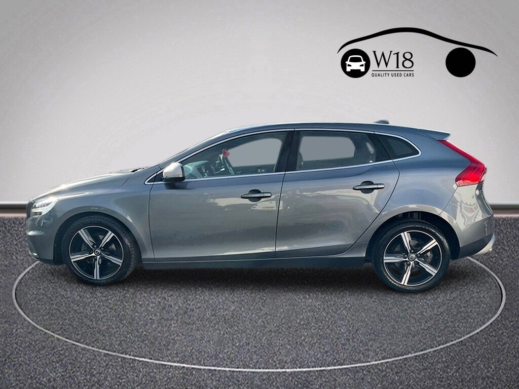 Used Volvo V40 2018 for sale - 76356927: Photo 7
