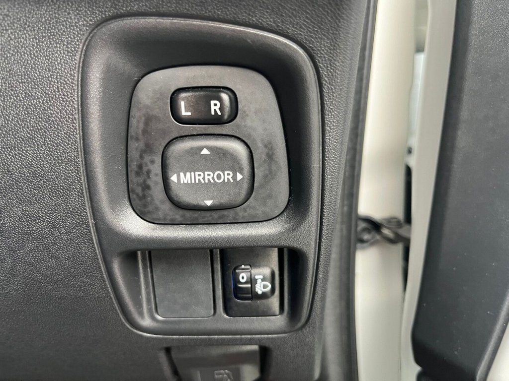 Used Toyota AYGO 2017 for sale - 78181713: Photo 24