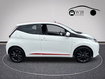 Used Toyota AYGO 2017 for sale - 75444636: Photo