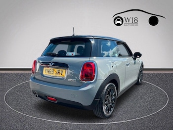 Used MINI Hatch 2019 for sale - 79327929: Photo