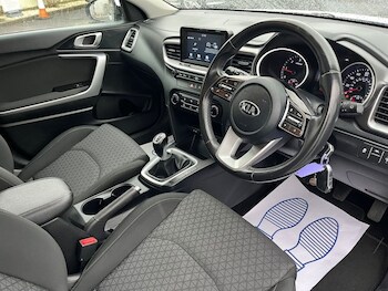 Used Kia Ceed 2019 for sale - 77667299: Photo