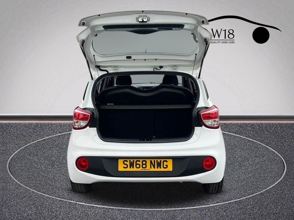 Used Hyundai i10 2019 for sale - 76235838: Photo 5