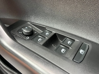 Used Volkswagen Polo 2023 for sale - 78743025: Photo