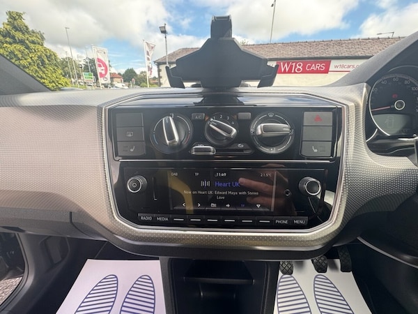 Used Volkswagen up! 2018 for sale - 75336073: Photo 19