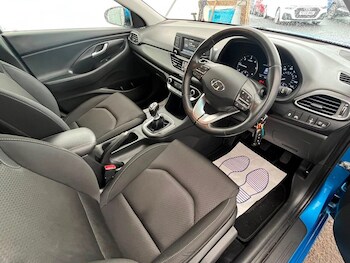 Used Hyundai i30 2018 for sale - 78749411: Photo