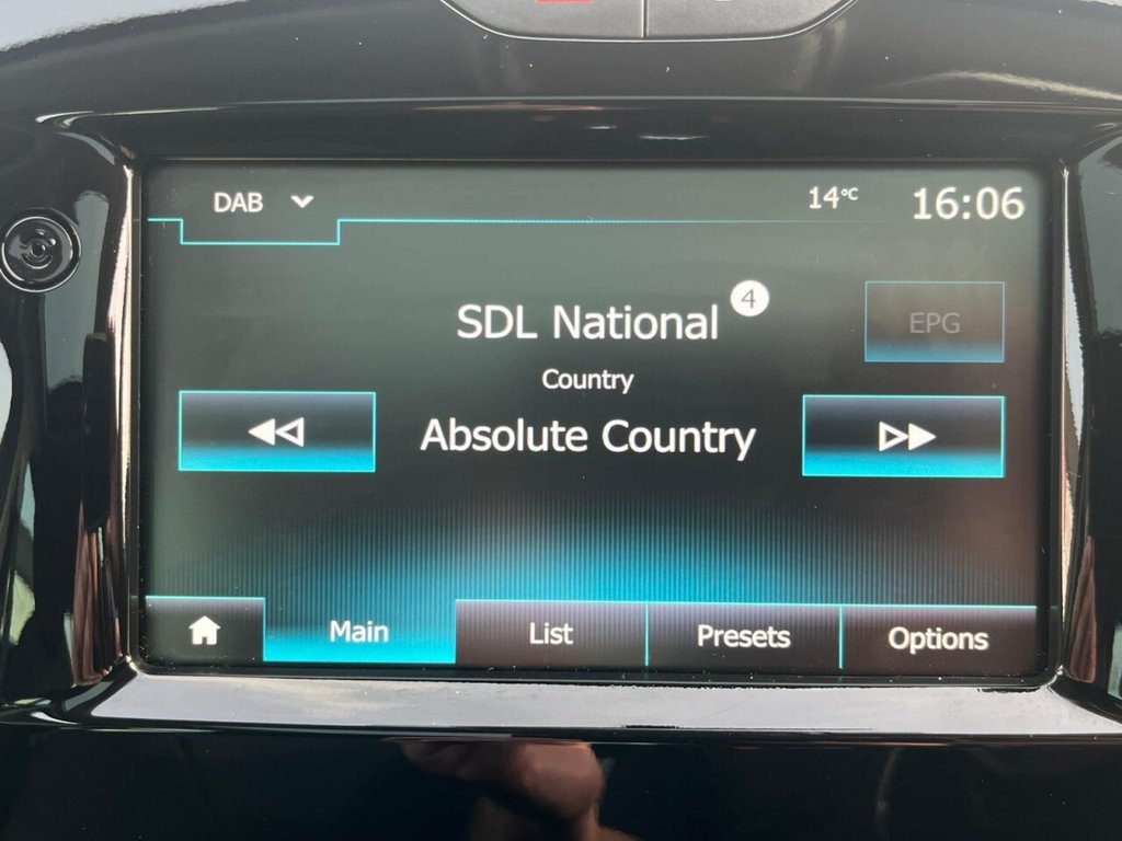 Used Renault Clio 2019 for sale - 77967329: Photo 24