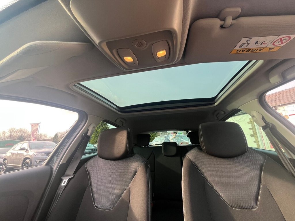 Used Renault Clio 2019 for sale - 77967329: Photo 8