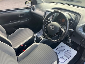 Used Toyota AYGO 2020 for sale - 78514861: Photo