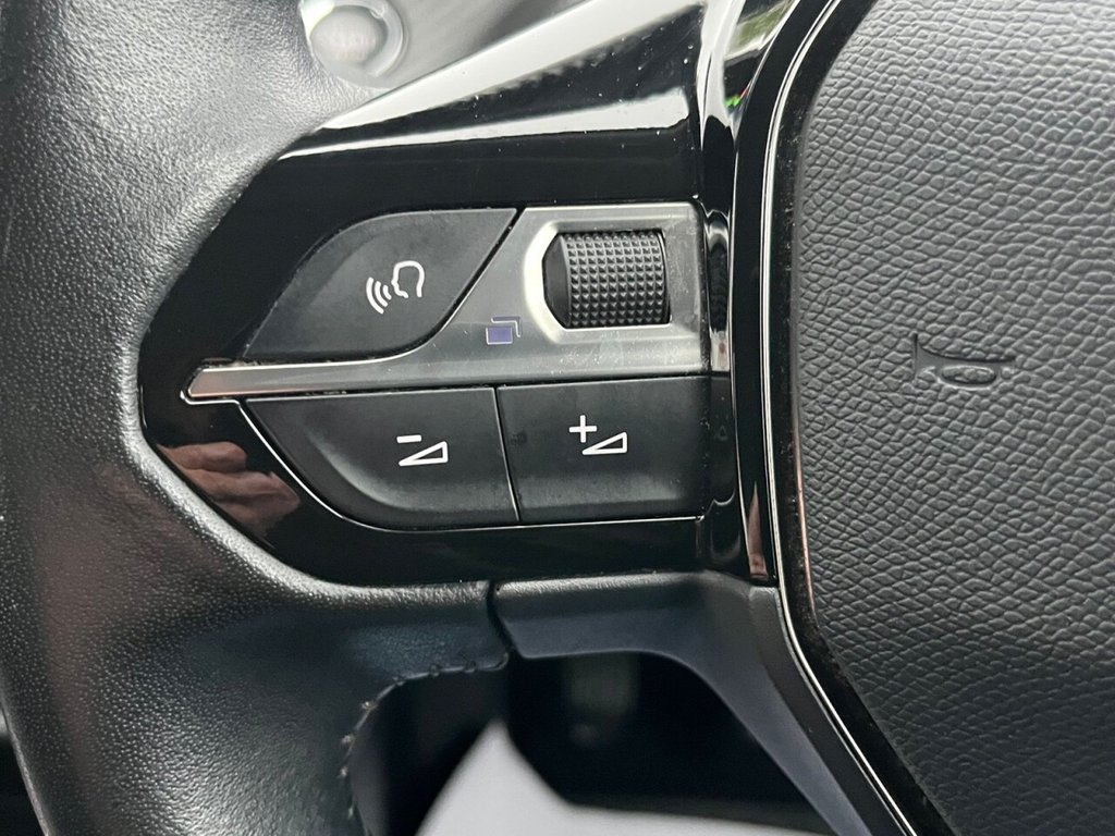 Used Peugeot 2008 2020 for sale - 76973511: Photo 30