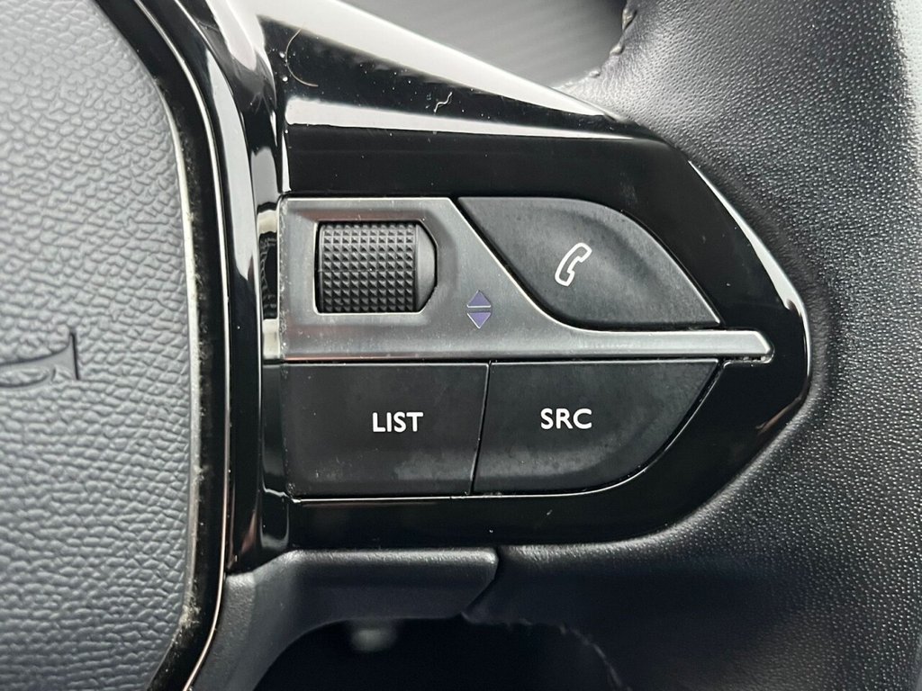 Used Peugeot 2008 2020 for sale - 76973511: Photo 31