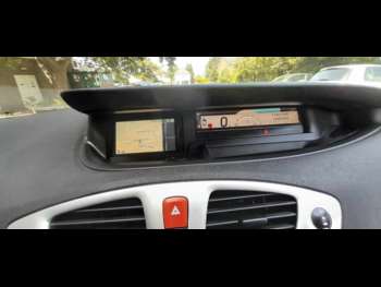 Used Renault Scenic 2011 for sale - 71476800: Photo