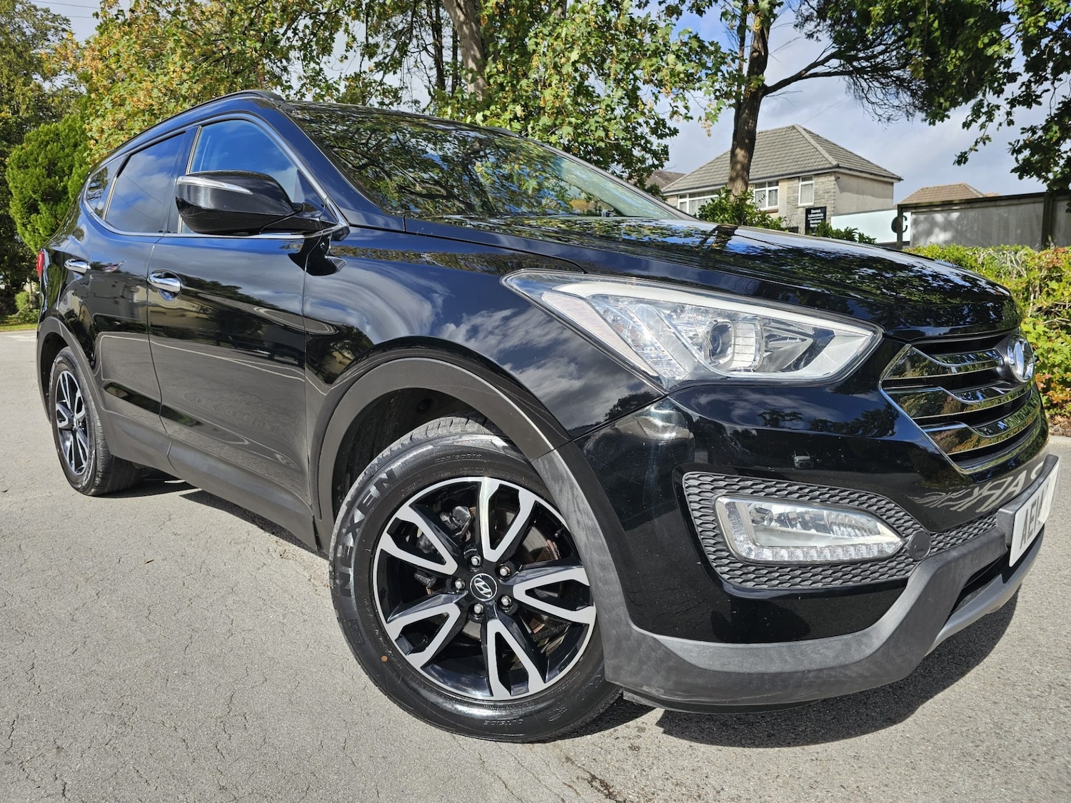 Used Hyundai Santa Fe 2014 for sale - 76663059: Photo 1