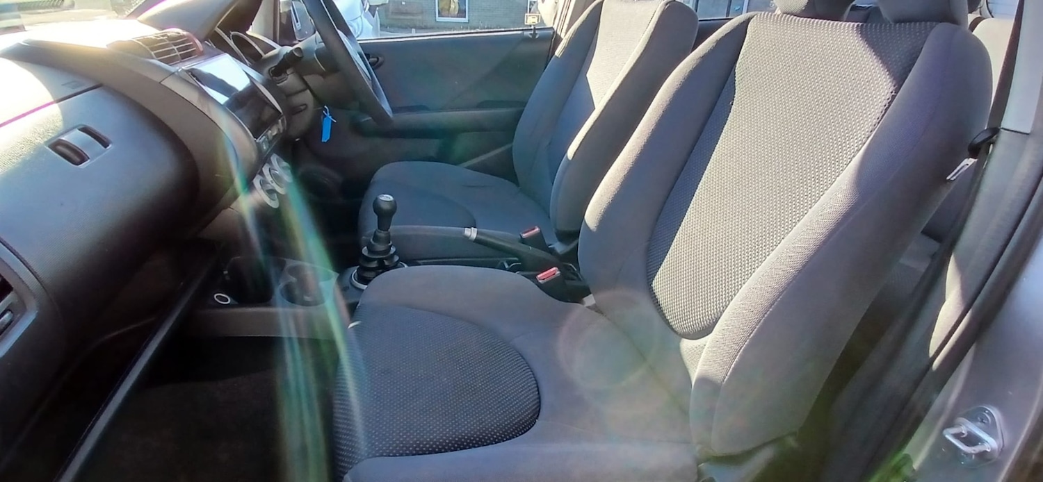 Used Honda Jazz 2006 for sale - 77094189: Photo 12