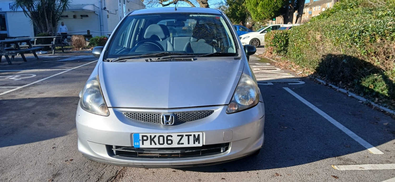 Used Honda Jazz 2006 for sale - 77094189: Photo 3