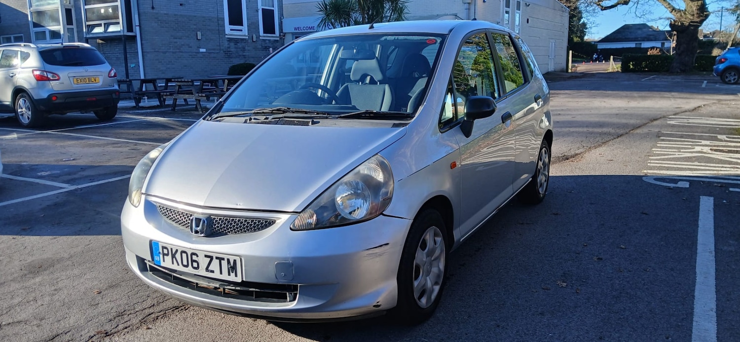 Used Honda Jazz 2006 for sale - 77094189: Photo 4