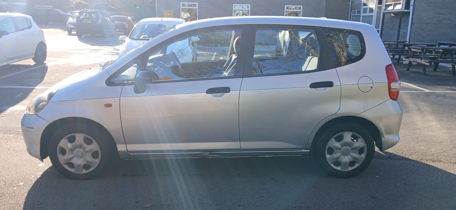 Used Honda Jazz 2006 for sale - 77094189: Photo 5