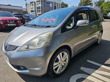 Used Honda Jazz 2010 for sale - 75556549: Photo