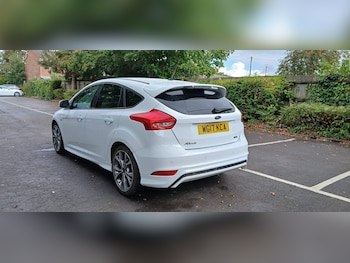 Used Ford Focus 2017 for sale - 75736614: Photo