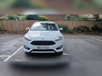 Used Ford Focus 2017 for sale - 75736614: Photo