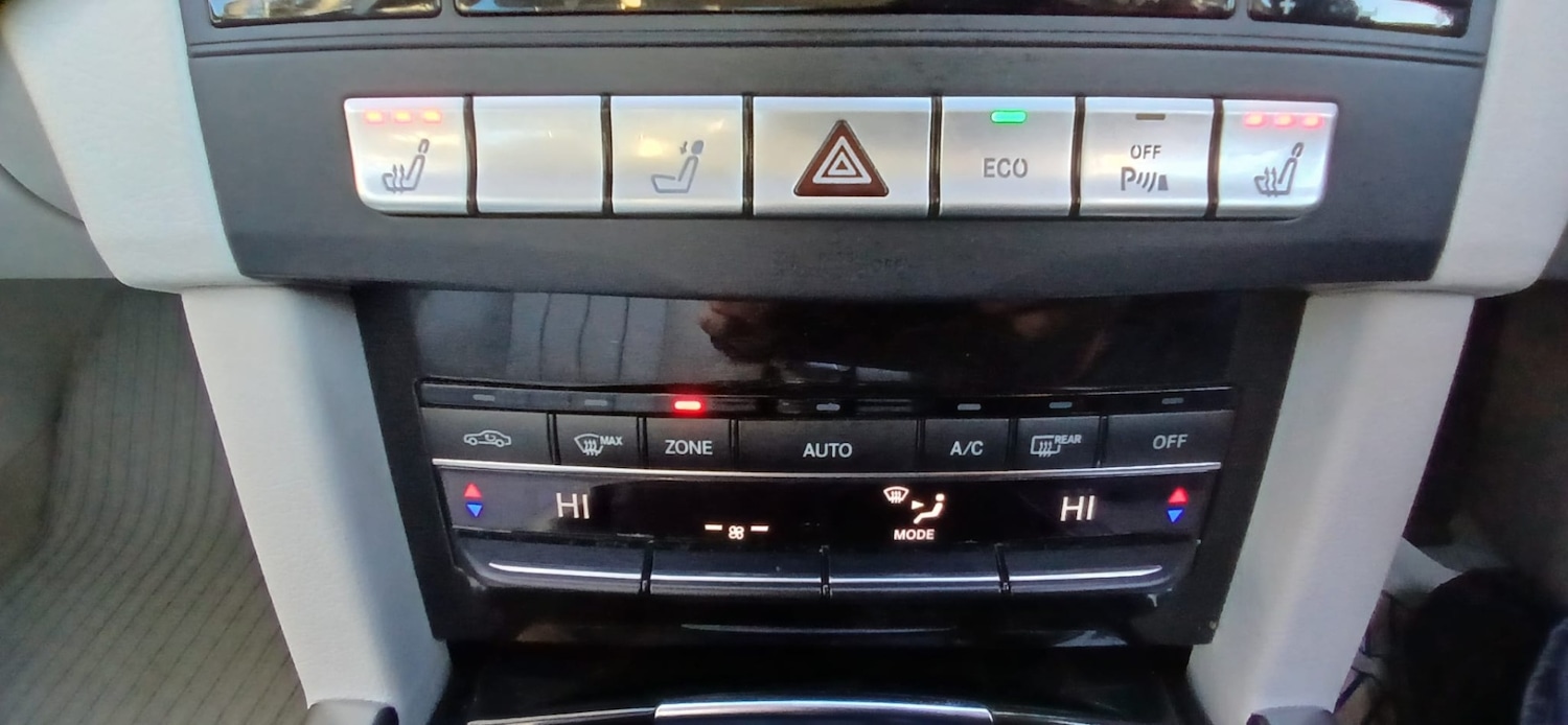 Used Mercedes-Benz E Class 2013 for sale - 77115930: Photo 11