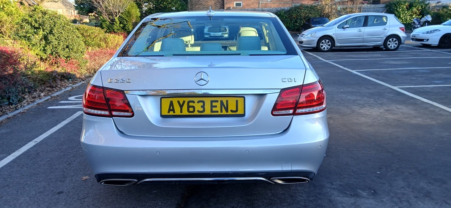 Used Mercedes-Benz E Class 2013 for sale - 77115930: Photo 7