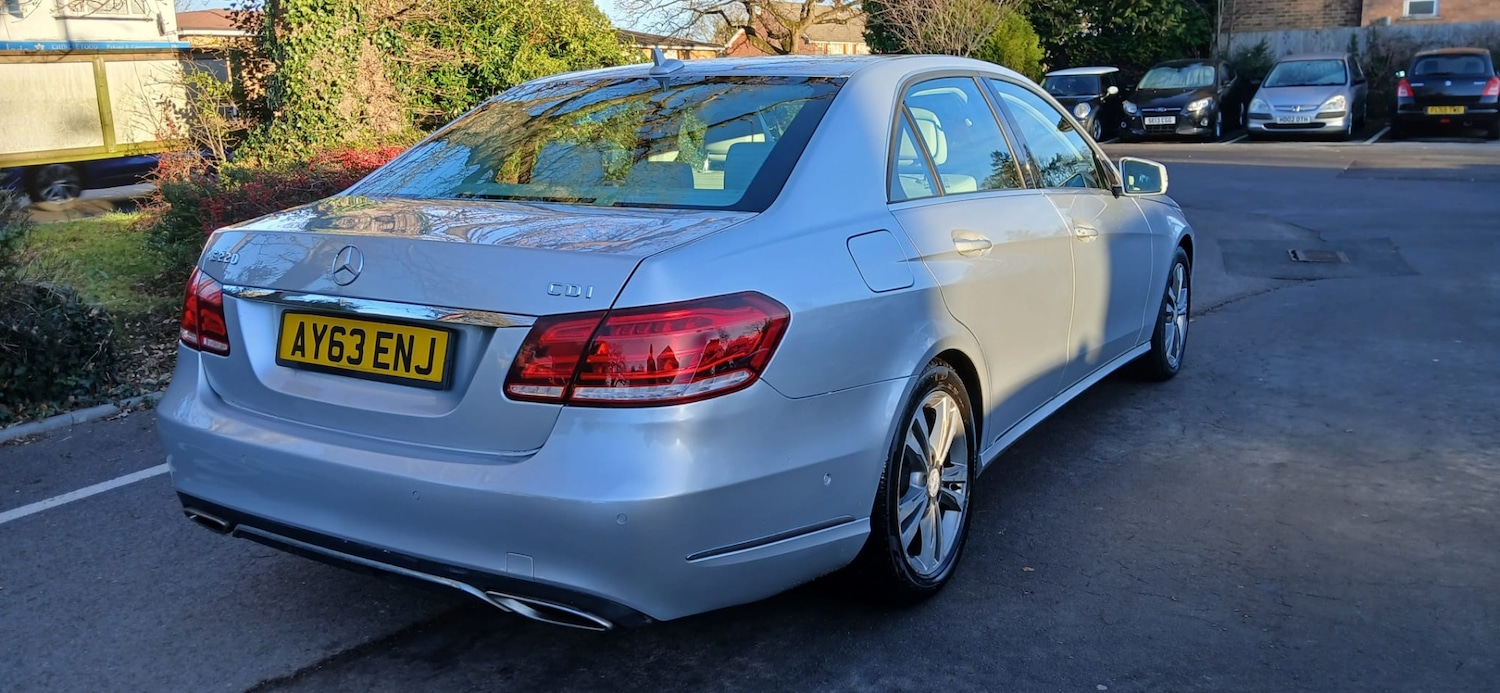 Used Mercedes-Benz E Class 2013 for sale - 77115930: Photo 8