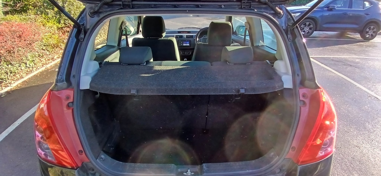 Used Suzuki Swift 2009 for sale - 77093915: Photo 15