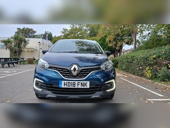 Used Renault Captur 2018 for sale - 76243782: Photo 2