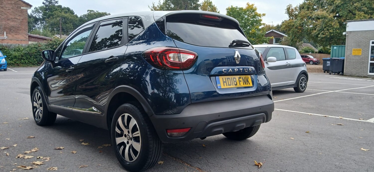 Used Renault Captur 2018 for sale - 76243782: Photo 8