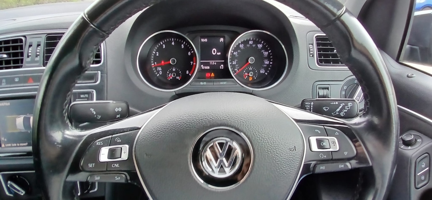 Used Volkswagen Polo 2017 for sale - 77888507: Photo 9