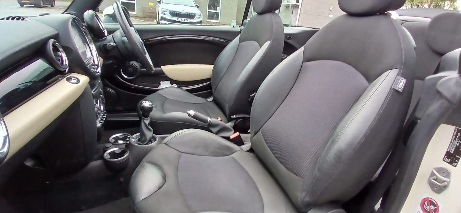 Used MINI Convertible 2012 for sale - 76960319: Photo 14