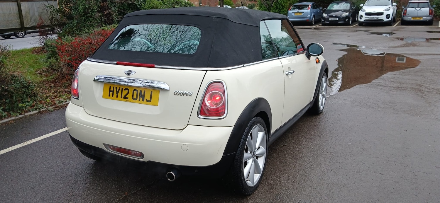 Used MINI Convertible 2012 for sale - 76960319: Photo 20