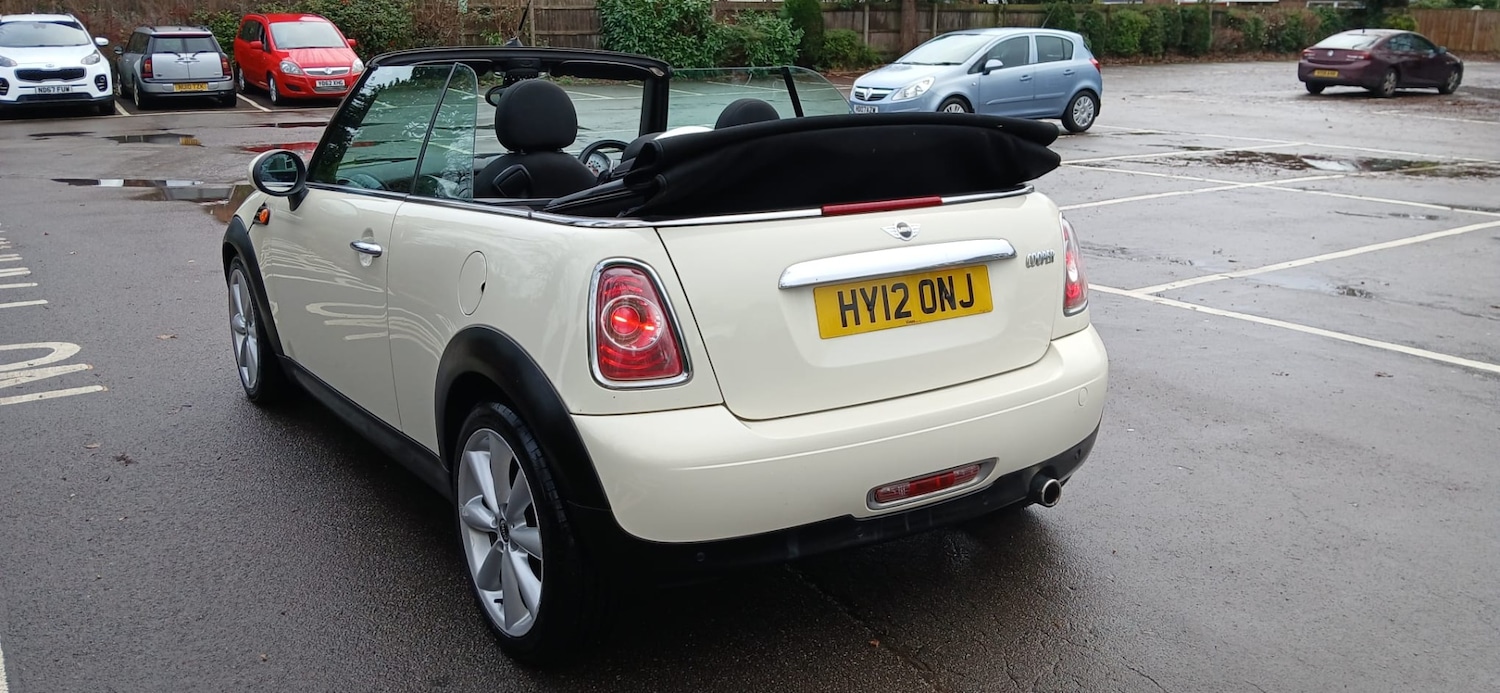 Used MINI Convertible 2012 for sale - 76960319: Photo 6