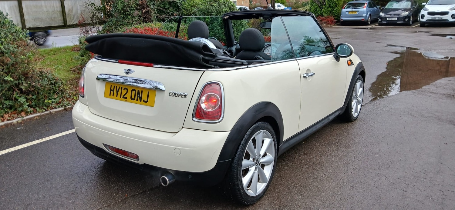 Used MINI Convertible 2012 for sale - 76960319: Photo 8