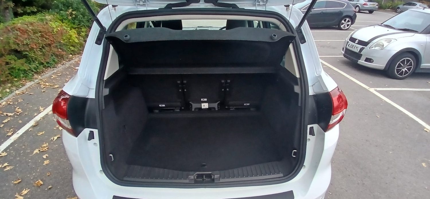 Used Ford C-Max 2018 for sale - 76243355: Photo 12