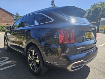Used Kia Sorento 2023 for sale - 79352025: Photo