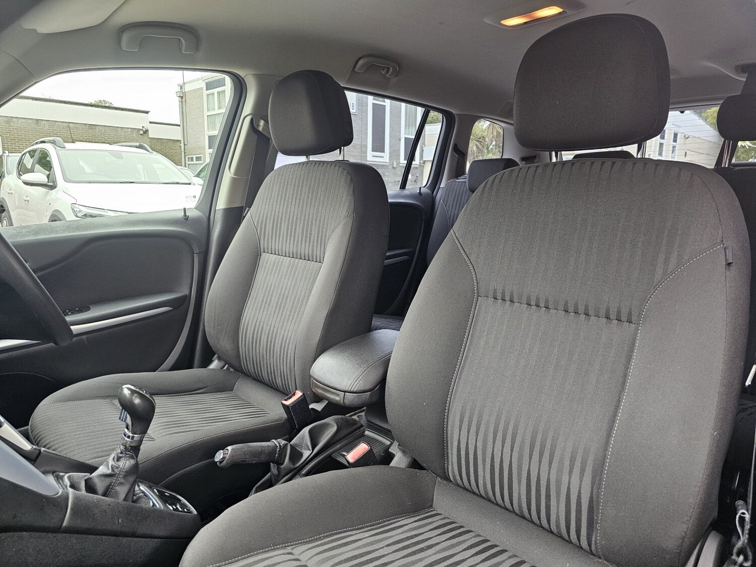 Used Vauxhall Zafira 2013 for sale - 75984930: Photo 17