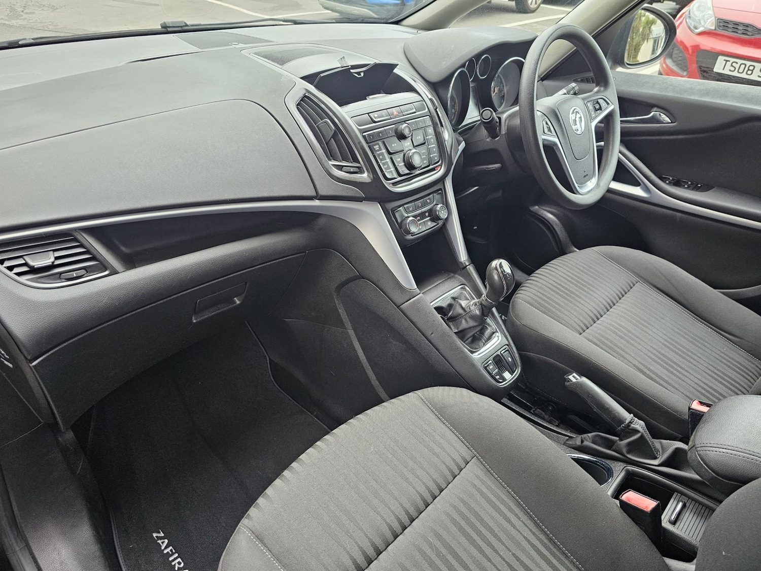 Used Vauxhall Zafira 2013 for sale - 75984930: Photo 18