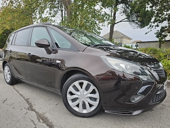 2013 (62) - 1.4T Exclusiv 5dr [Start Stop]