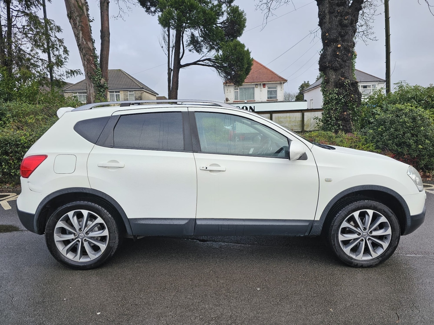 Used Nissan Qashqai 2010 for sale - 77460352: Photo 5