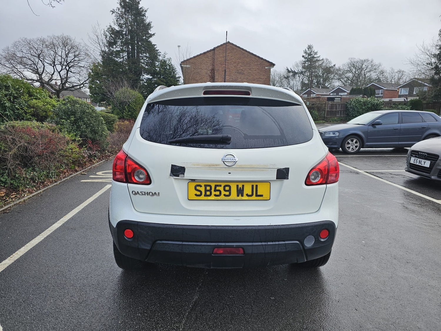 Used Nissan Qashqai 2010 for sale - 77460352: Photo 6