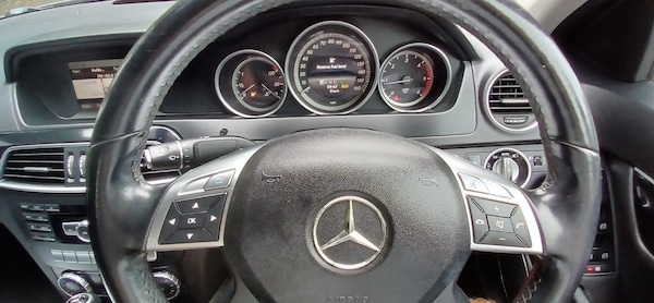 Used Mercedes-Benz C Class 2013 for sale - 74634623: Photo 11