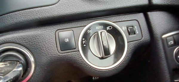 Used Mercedes-Benz C Class 2013 for sale - 74634623: Photo 8