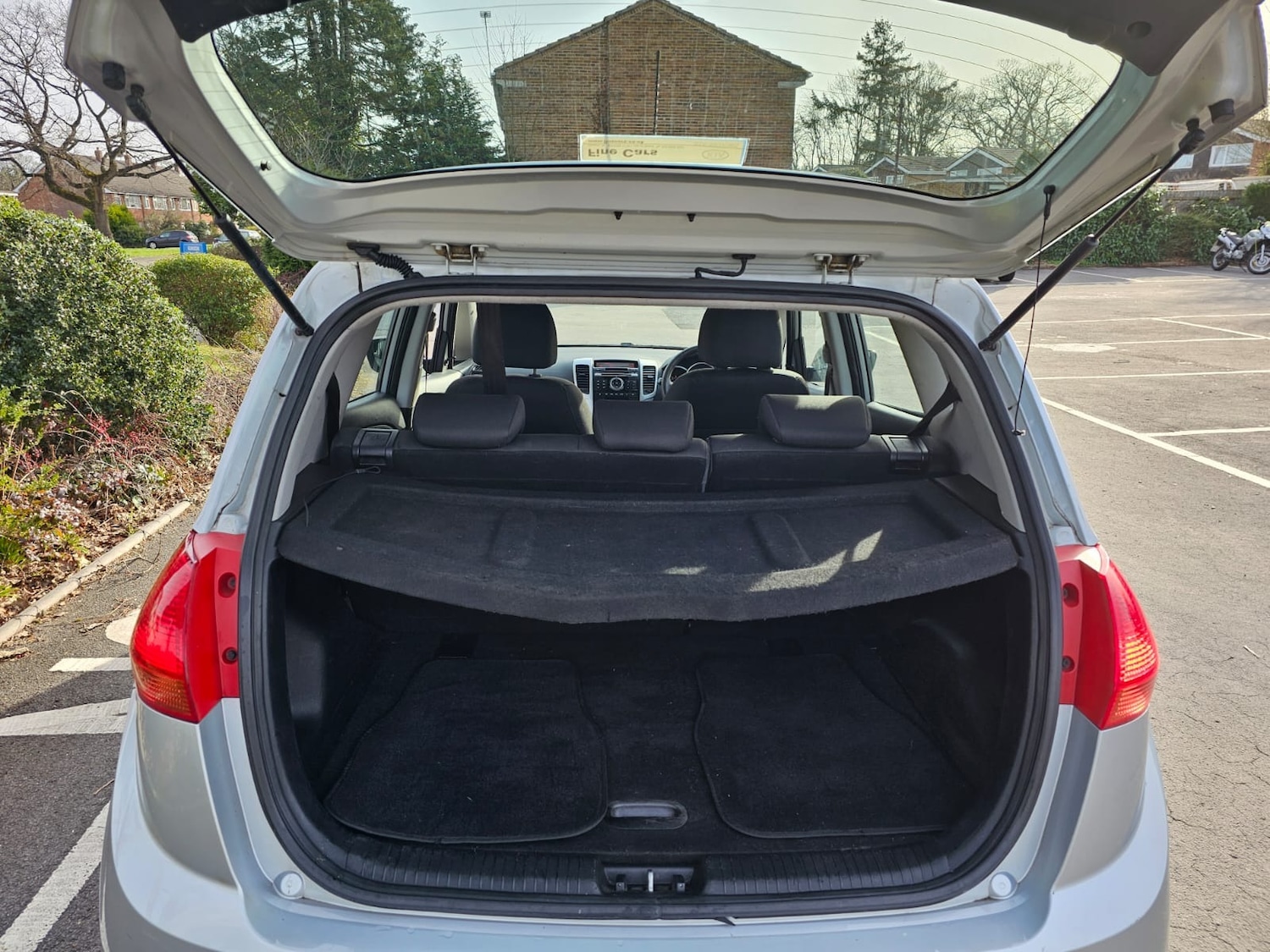 Used Kia Venga 2010 for sale - 77589652: Photo 14