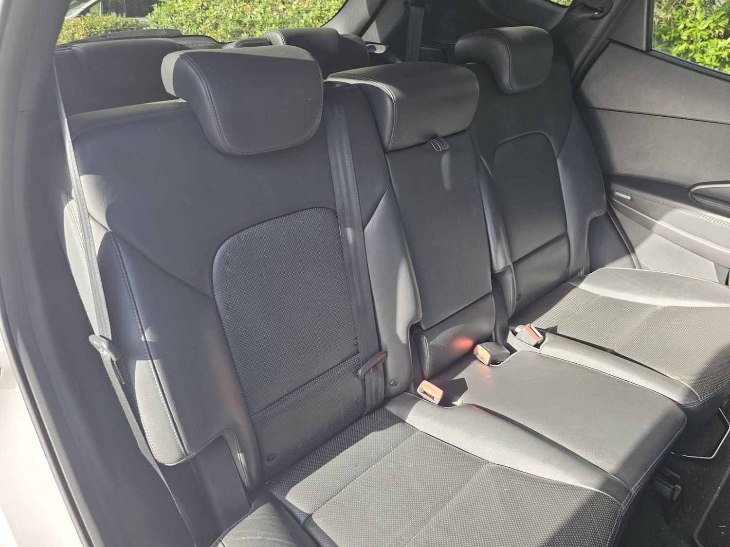 Used Hyundai Santa Fe 2015 for sale - 76366970: Photo 25